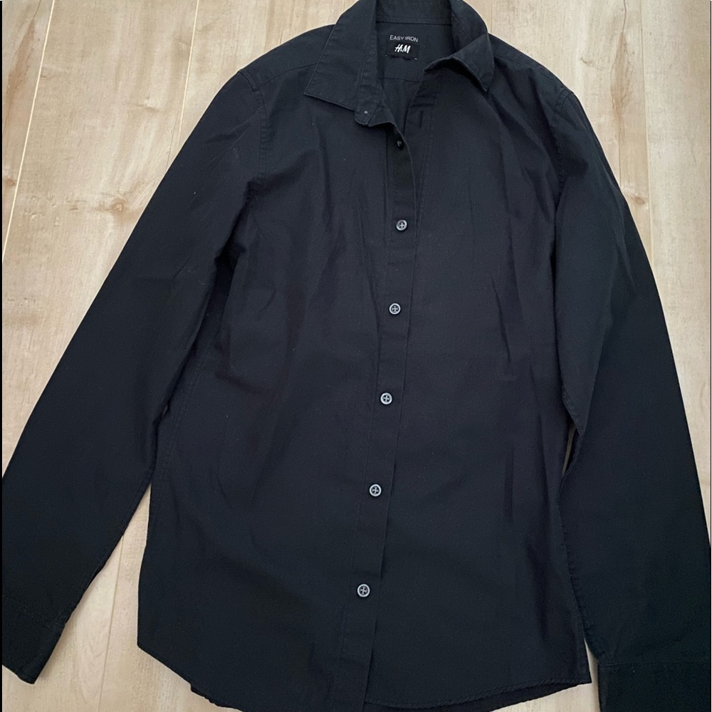 H&M button down shirt